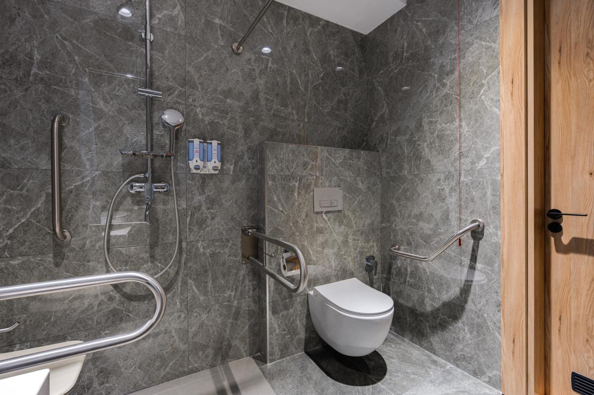 The Elements Hotel Ташкент Екстериор снимка
